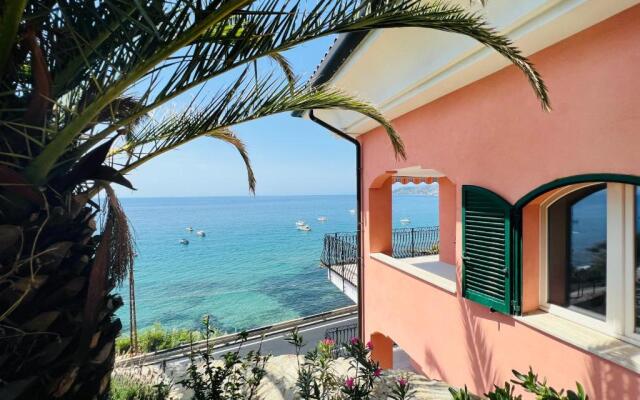 Suite Luxury la Brezza 4 Sanremo Fronte Mare