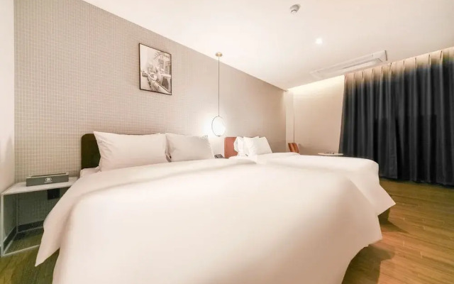 Pohang Brown Dot Hotel
