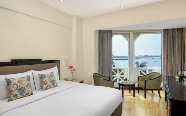 Vivanta Ernakulam, Marine Drive