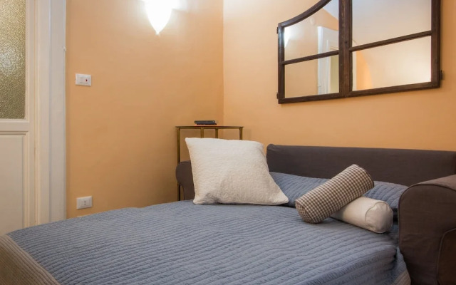 Pandolfini Courtyard