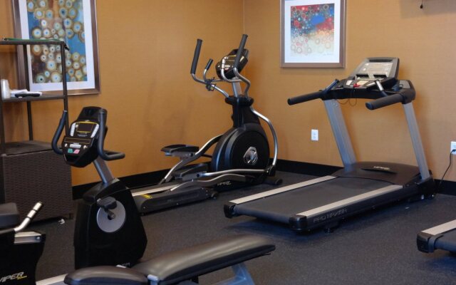 Holiday Inn Express Fredericksburg Southpoint by IHG