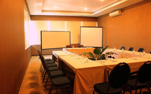 eL Hotel Malang