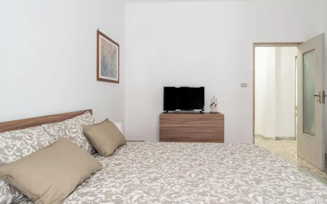 Bari Station Classic Apartment