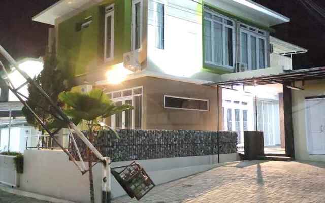 Shakilla House 1A Syariah