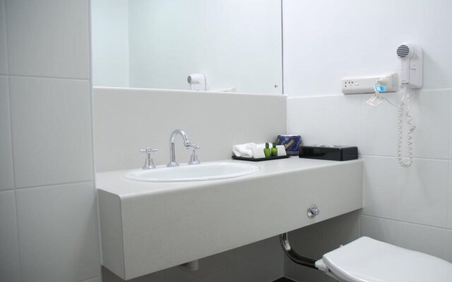 Hotel Alba Adelaide