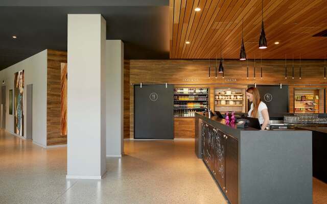 MOXY Munich Airport
