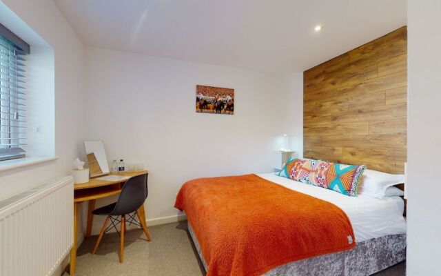 Beautiful Coach House
