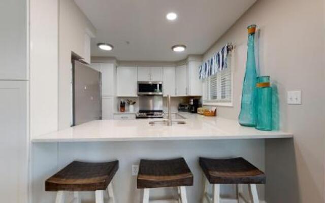 Huntington 7645 by RedAwning