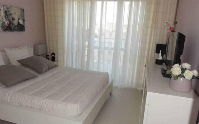 Pointe Croisette Penthouse