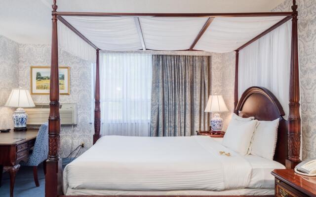 The Farmington Inn & Suites