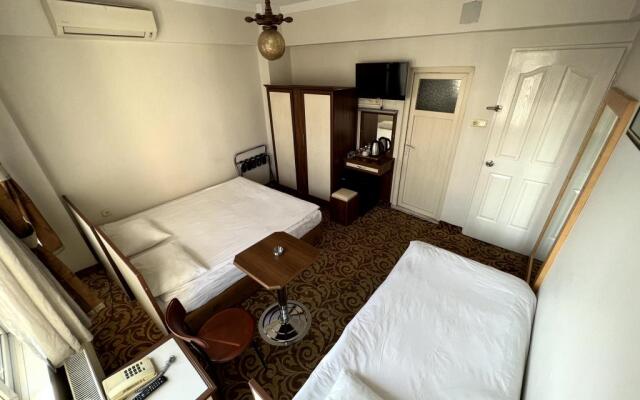 Headman Hotel