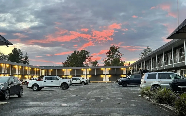 Anavada Inn & Suites - Prince George