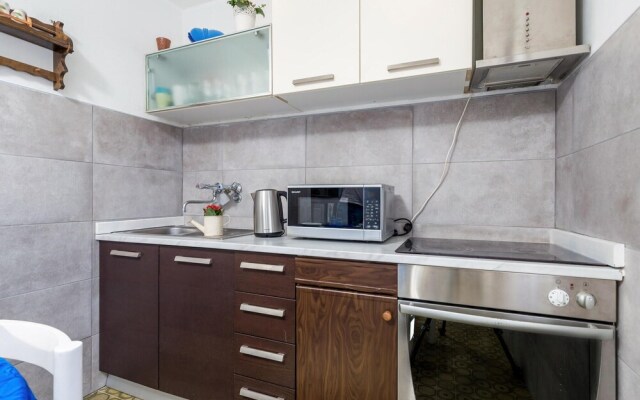 Amazing Apartment in Banjol With 2 Bedrooms and Wifi