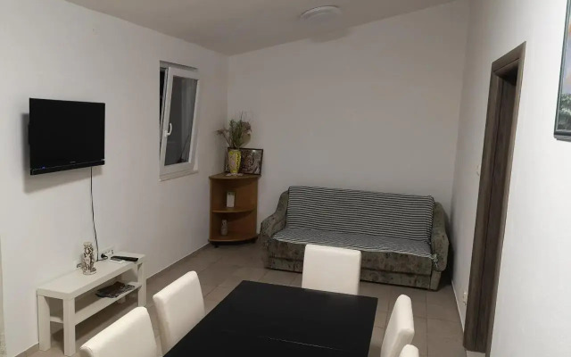 Apartment Joke