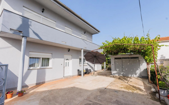 Apartmani Ema i Toni