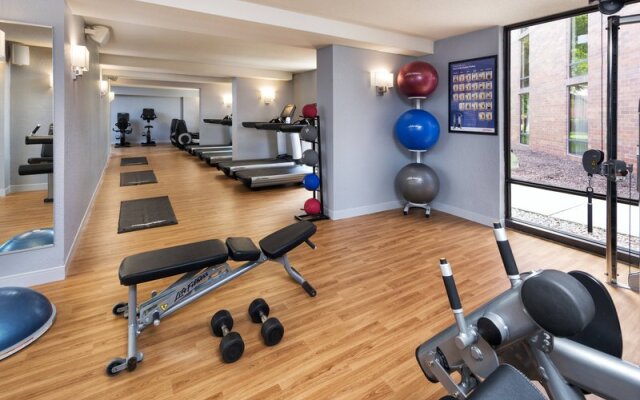 Delta Hotels by Marriott Minneapolis Northeast