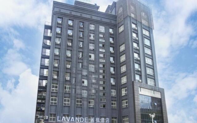 Lavande Hotel Nanchang Bayi Plaza