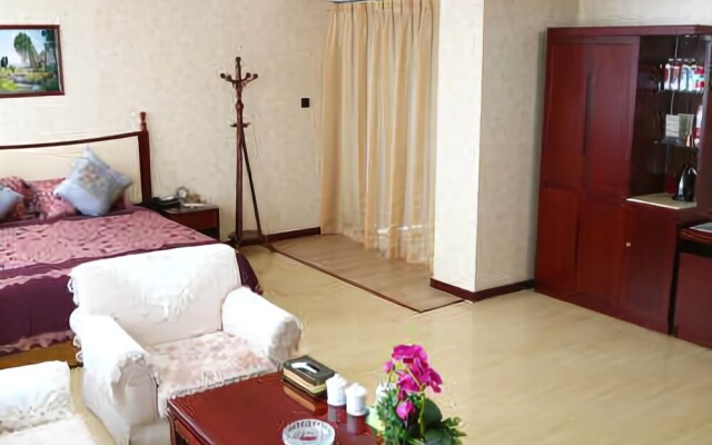 Kelong Hotel