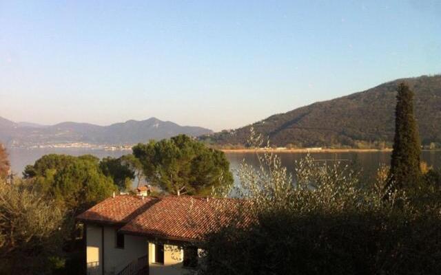 Terrazza sul lago di Iseo