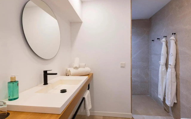 Las Gaviotas Suites Hotel