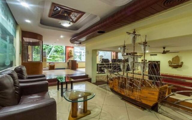 Hotel River Bay