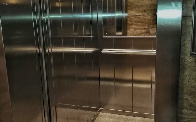 Central City Rooms m09 Apartment