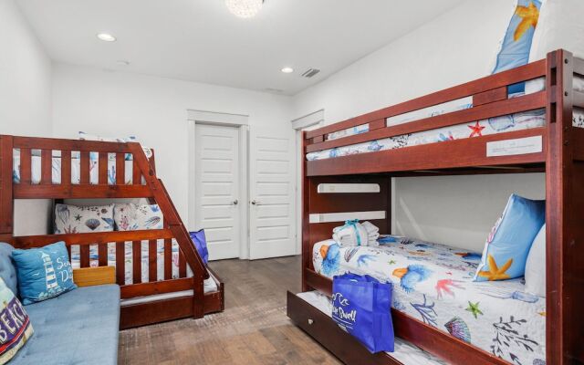 9 Lakeland Drive - Sealove Frangista