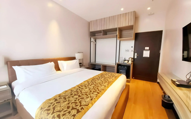 Avenue Suites Hotel