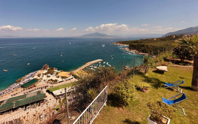Villaggio Villa Lubrense