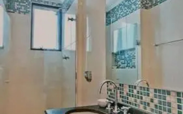 RYA5 Rua Barao da Torre 19