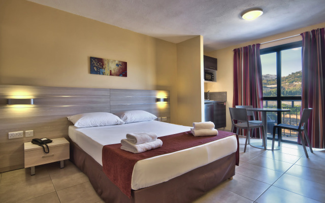 Luna Holiday Complex