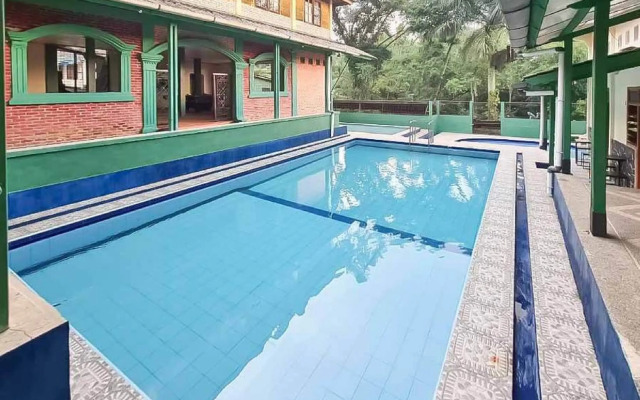 Pesona Wisata Alam Ciparay Endah