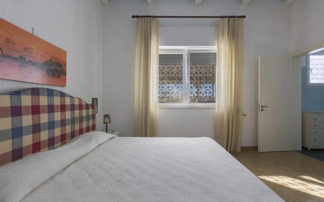 1014 Villa Miramare in Torre Suda
