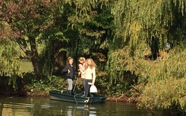 Au Fil de L'eau