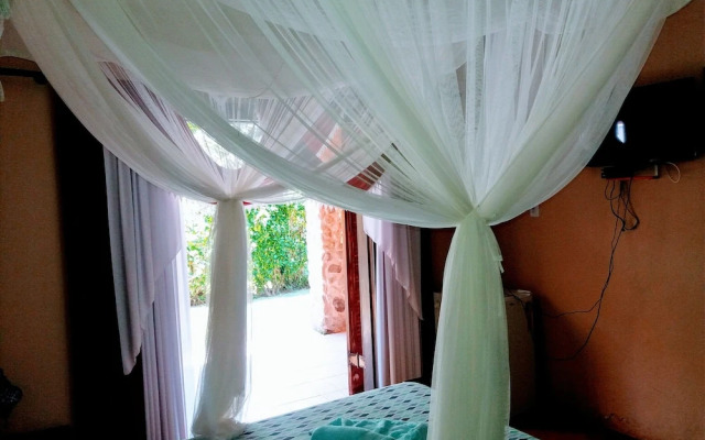 Bali Suites Itamambuca