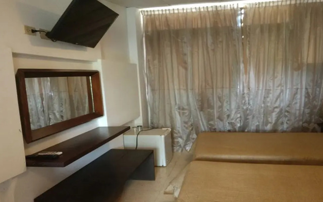 Hotel Mariposa