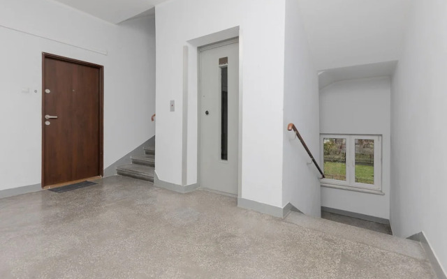 Hoża Apartments Warsaw Center by Renters