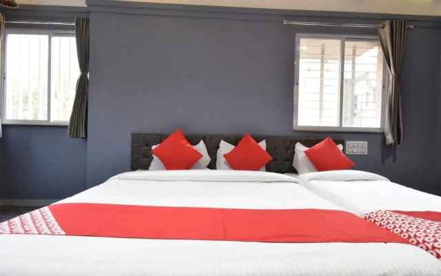Hotel Ashirwad, Solapur