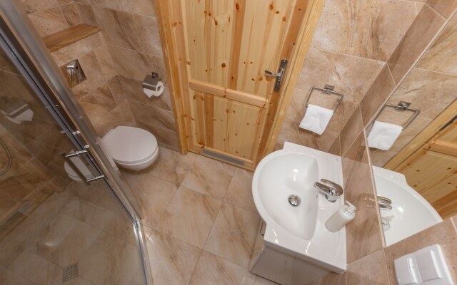 1898 Parkside Boutique Residence