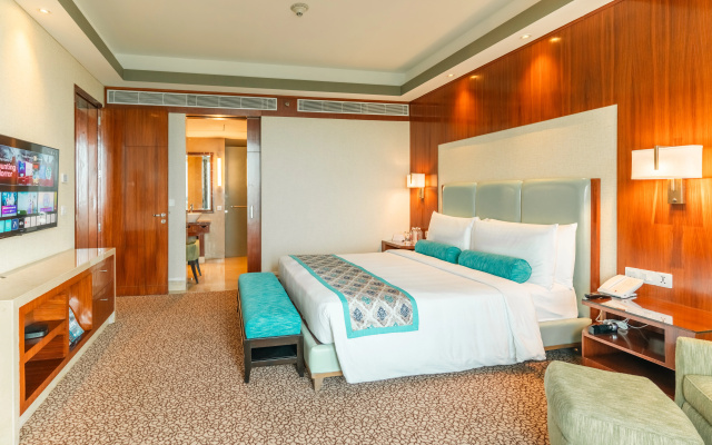 Crowne Plaza Hotel New Delhi Okhla by IHG – Guest Rooms – New Delhi
