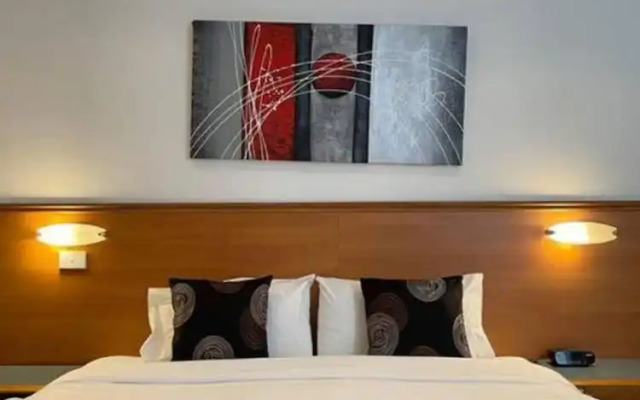 Unwind Adelaide City Studio No 435