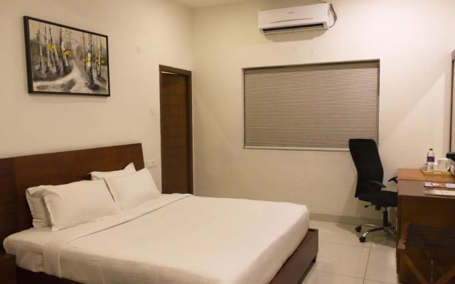 Mrugavani Resort and Spa