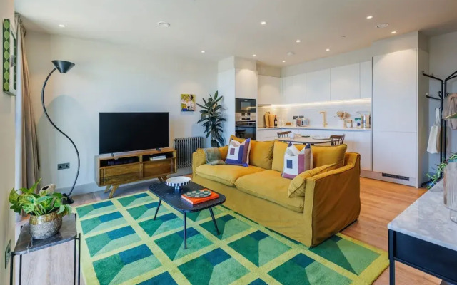 Modern Studio Flat in North London