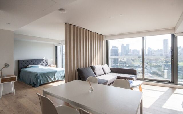 Modern Potts Point Apartment in Omnia