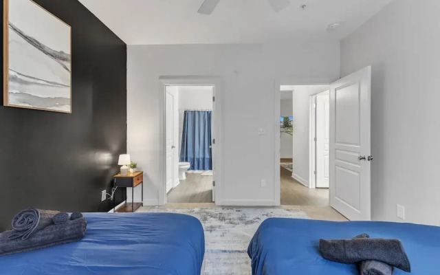 Upscale 2BR Suite Mins Downtown Raleigh