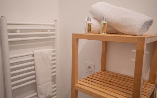 T2 terrasse parking conciergerie