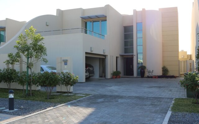 Durrat Al Bahrain Luxury Villa