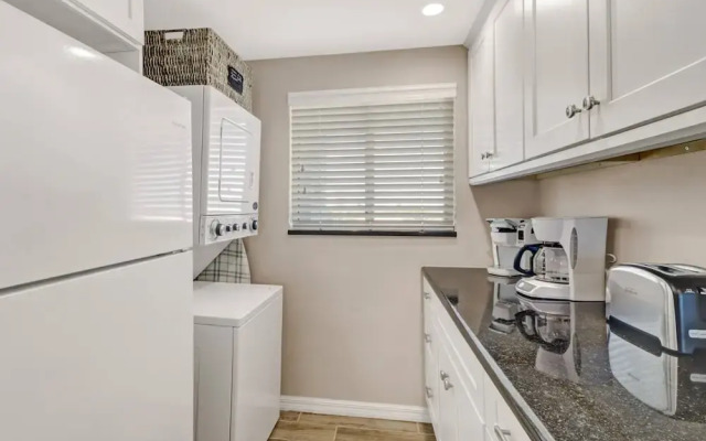 Castle Beach 402