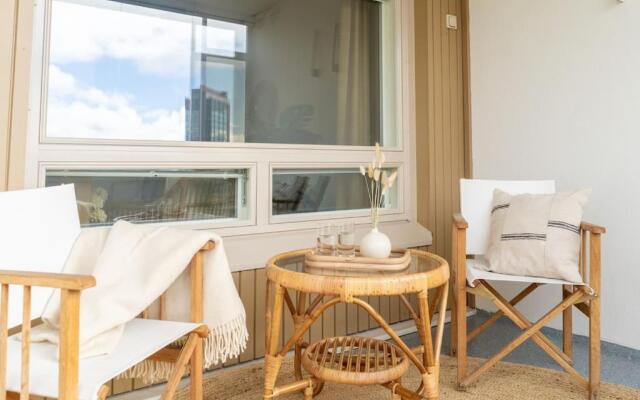 1br apartment in Leppävaara with balcony and sauna