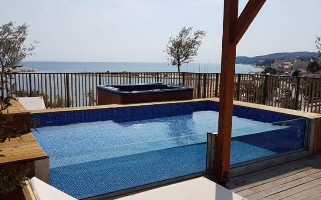 Hotel Menel - The Tree House